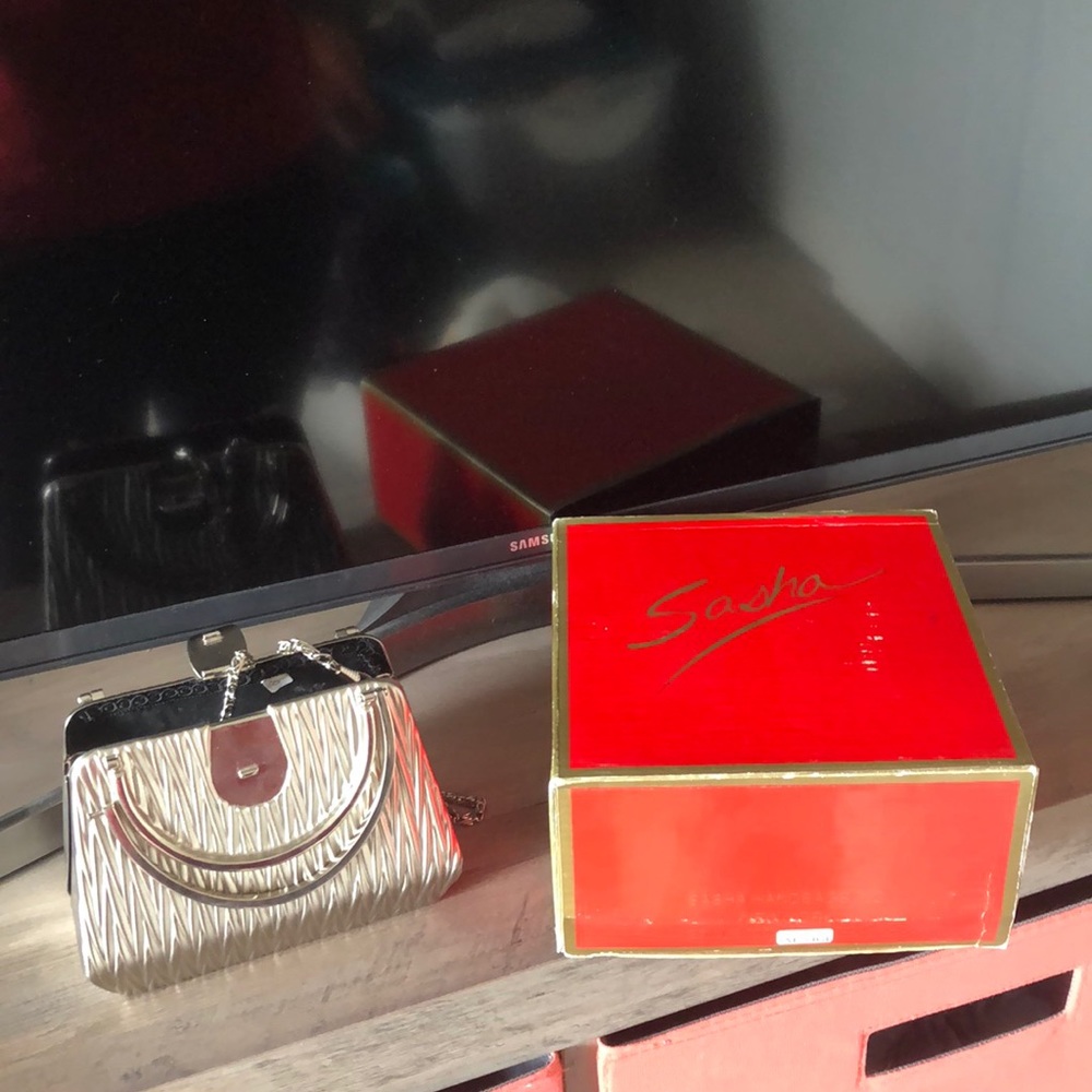 Sasha over the shoulder purse.